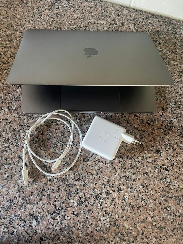 MacBook Pro 13' 2018