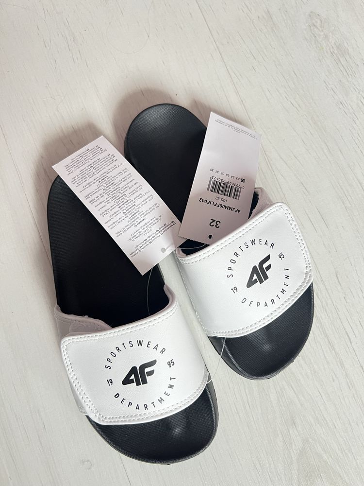 Nowe klapki na basen lub plażę 4F rozmiar 32