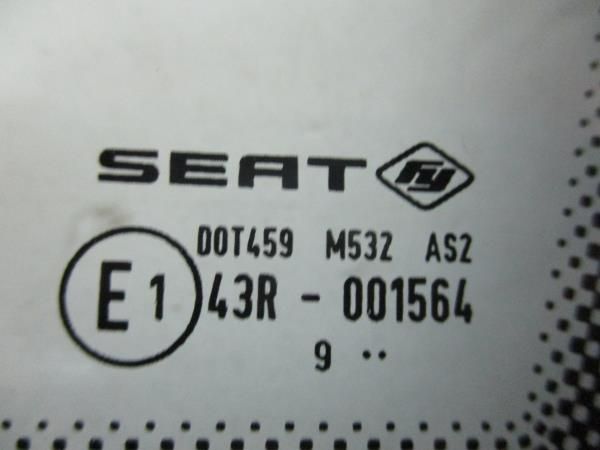 Vidro triangular frente esquerdo SEAT Ibiza IV (6J5, 6P1)