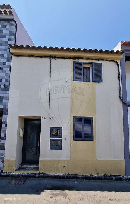 Moradia T2 para venda