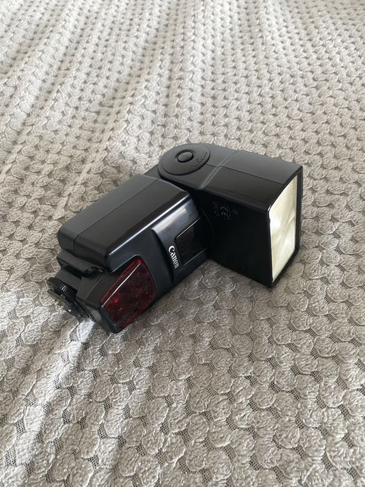 Canon Speedlite 550ex lampa błyskowa