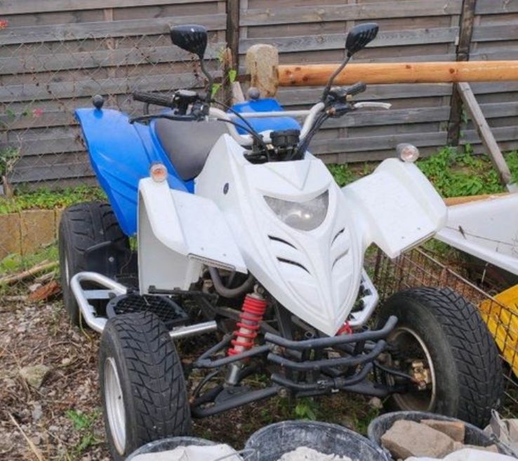 Sprzedam quada adly 300 s  honda trx