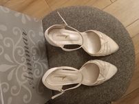Buty damskie wyjściowe