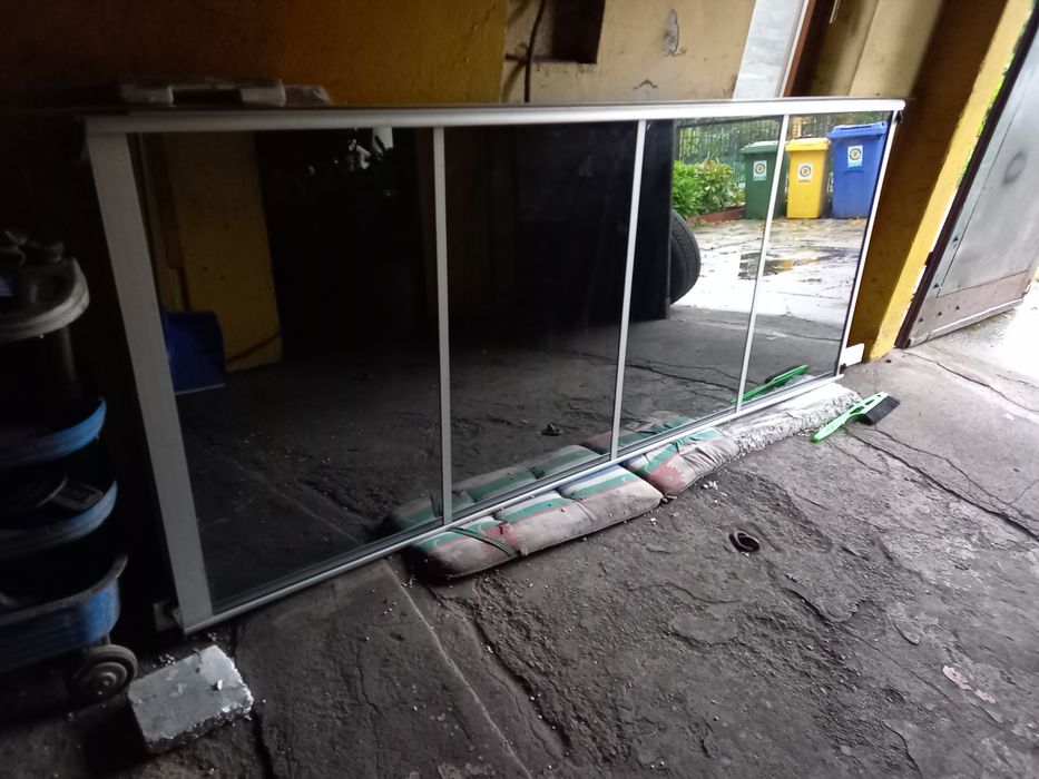 Szafa Komador przesuwana