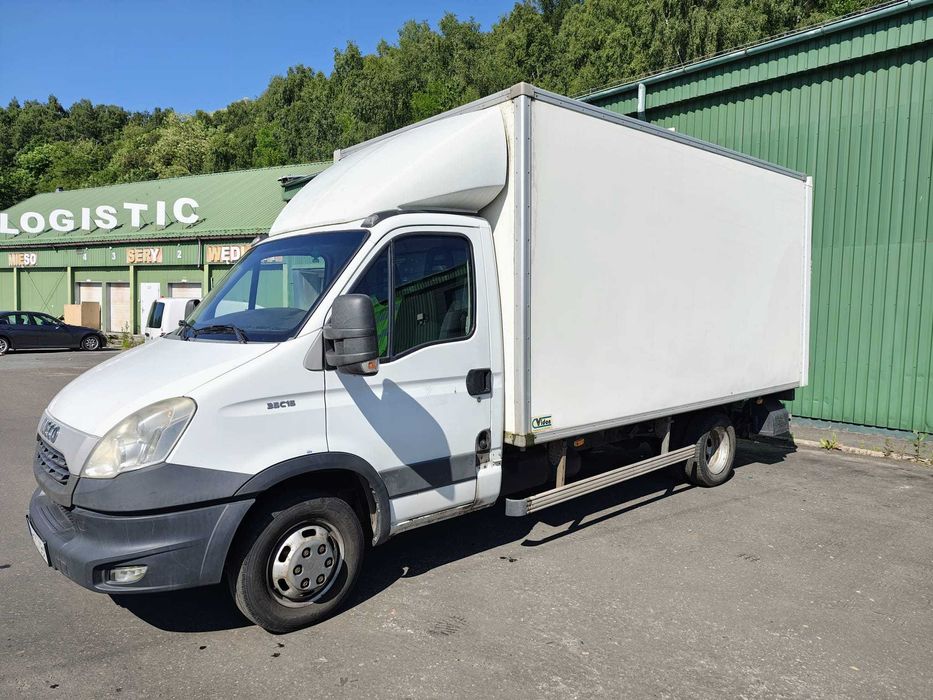Iveco Daily 35C15 • 3.0 150KM • Bliźniak • Winda • Kontener • VAT 23%