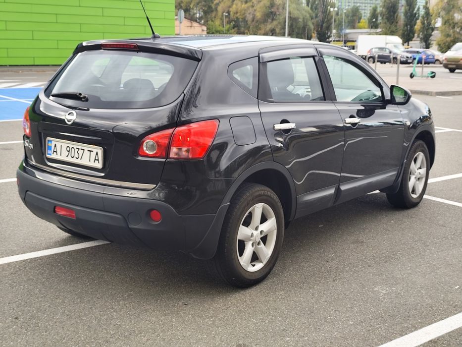 Продам nissan qashqai 2007