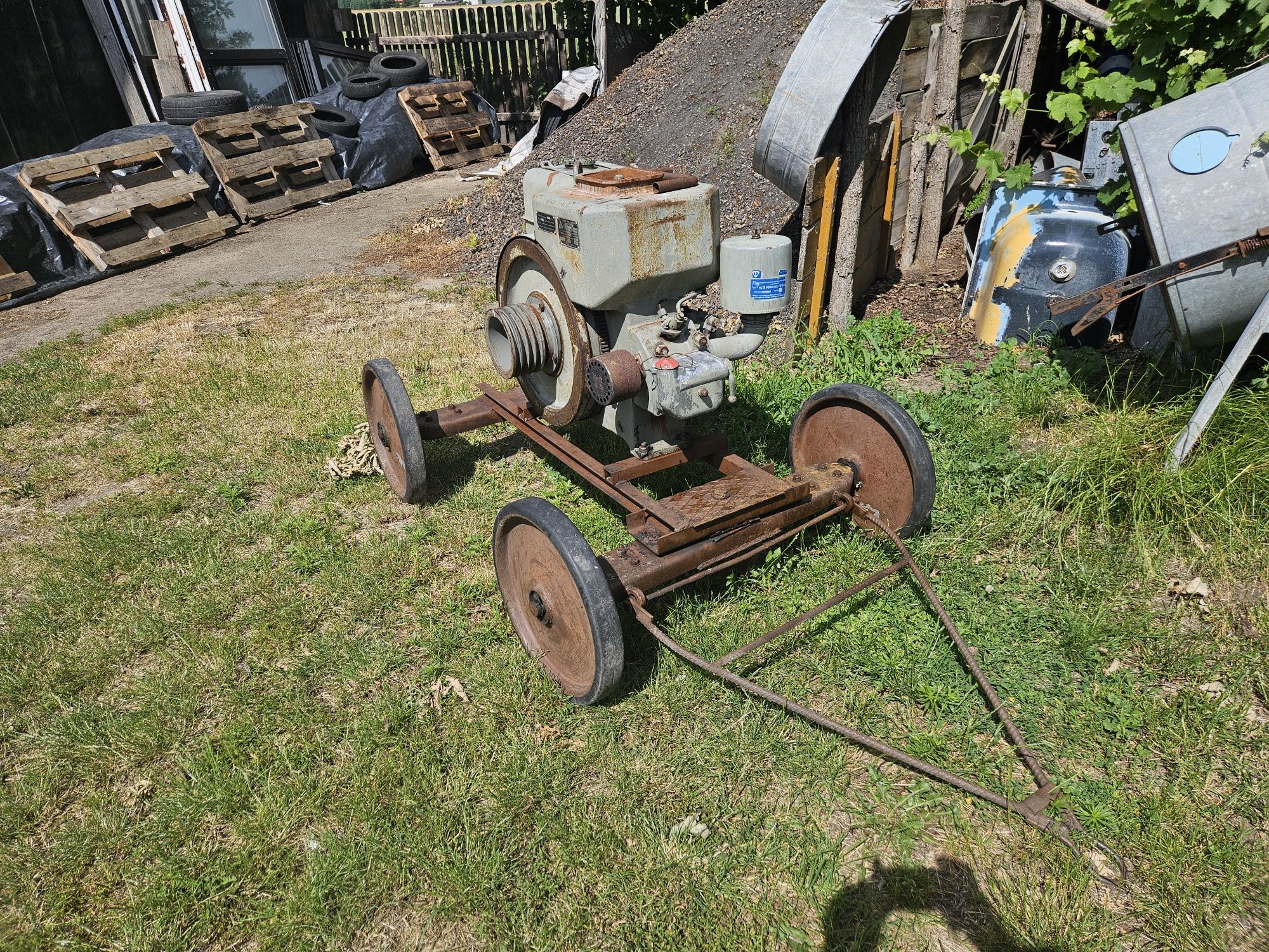 Silnik andoria 1HC102