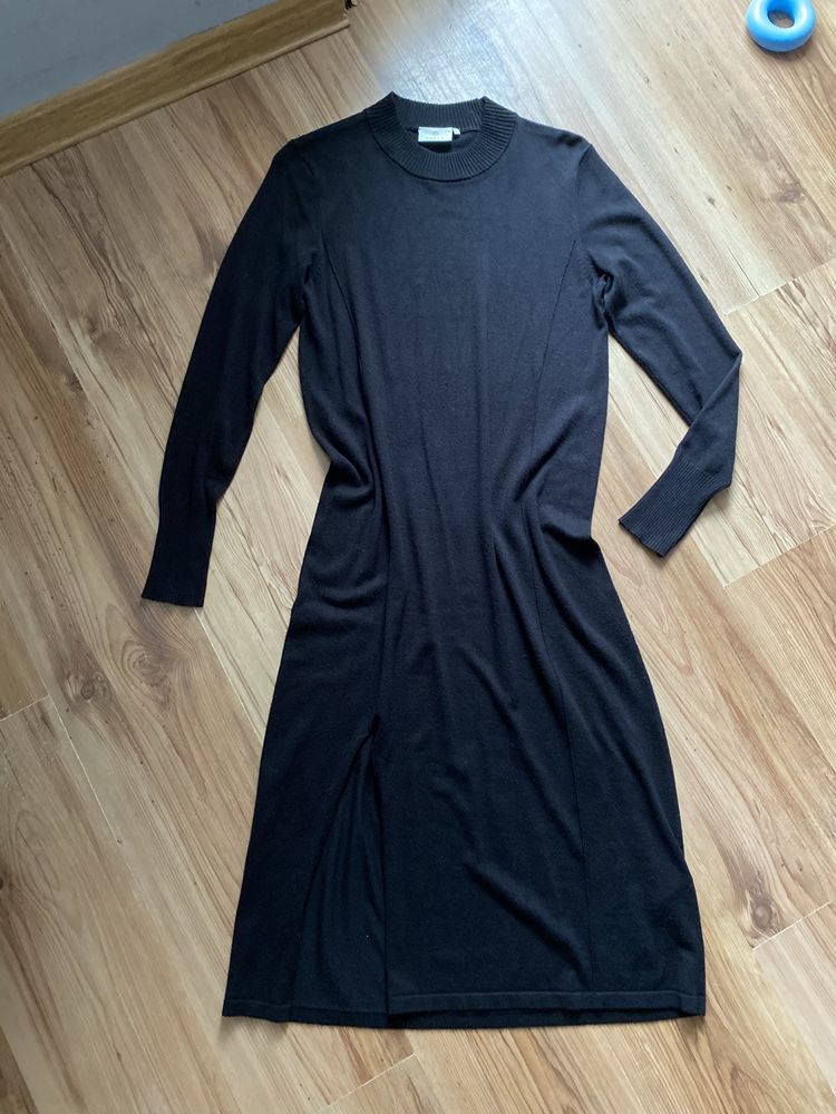Zalando kaffe sukienka dzianinowa dlugi sweter z rozcieciem midi S M