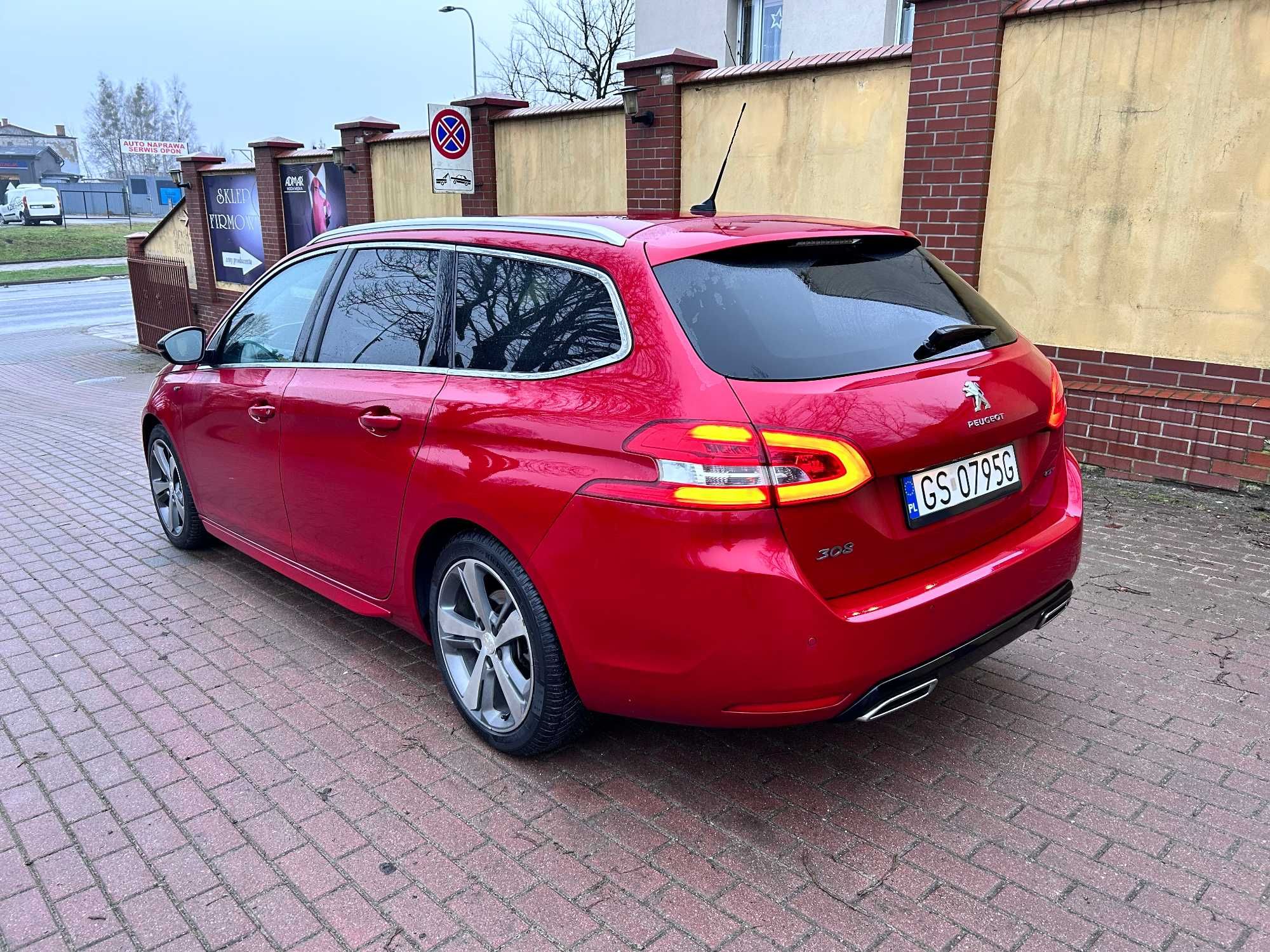 308 GT super stan bogate wyposażenie wirtualny kokpit