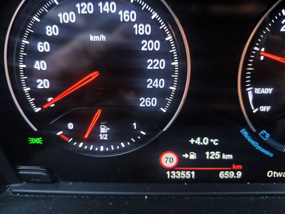 Sprzedam BMW X1 1.5 bezyna