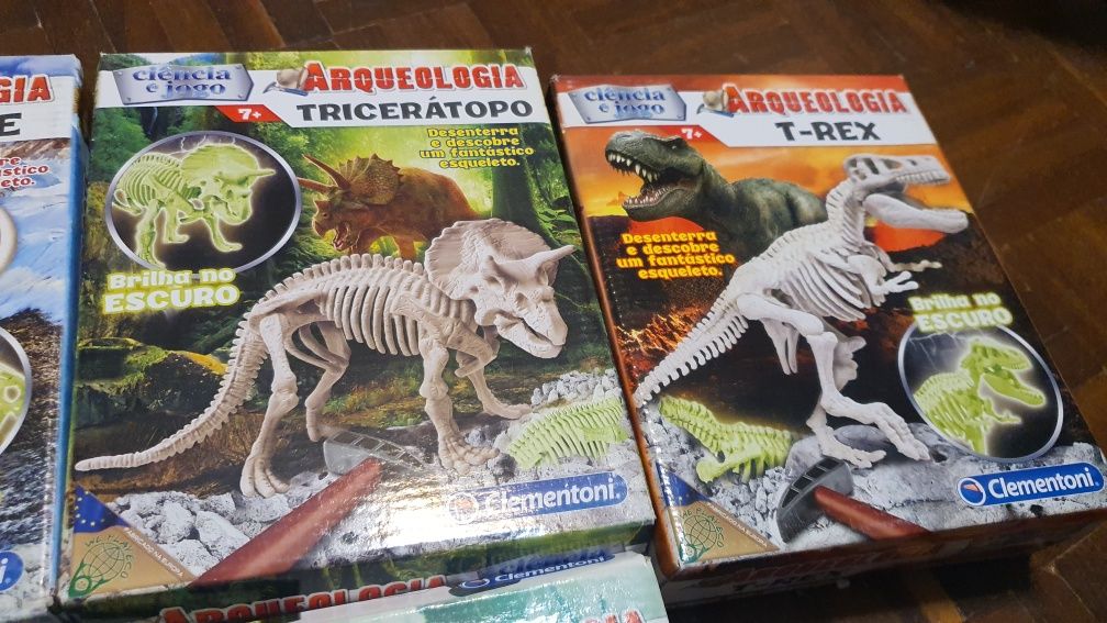 Ciencia e jogo, Arqueologia da CLMENTONI