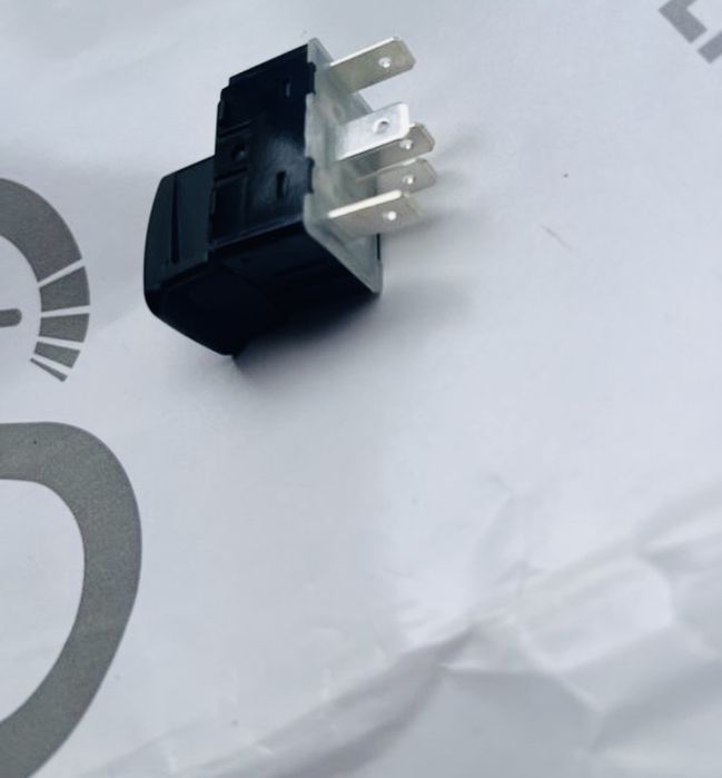 Кнопка стеклоподъемника mercedes smart forfour 454