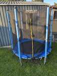 Trampolina ogrodowa dziecieca