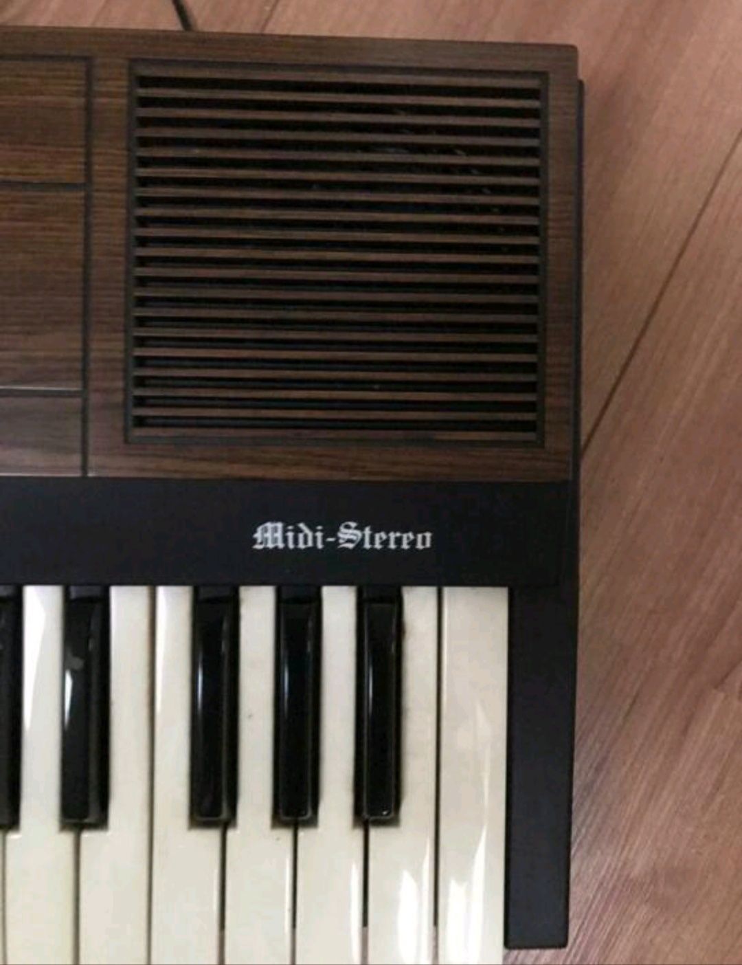 Viscount Cantorum II keyboard koscielny organy koscielne
