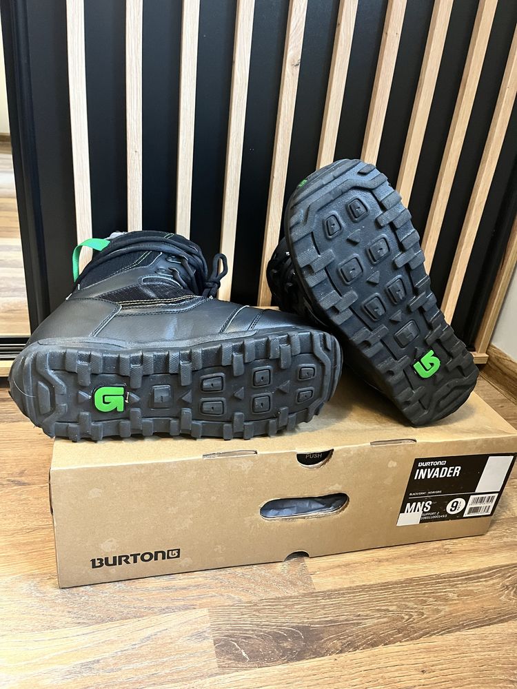 Buty snowboardowe Burton. Rozm 42.5. Wkł.  26 cm. Jak nowe.