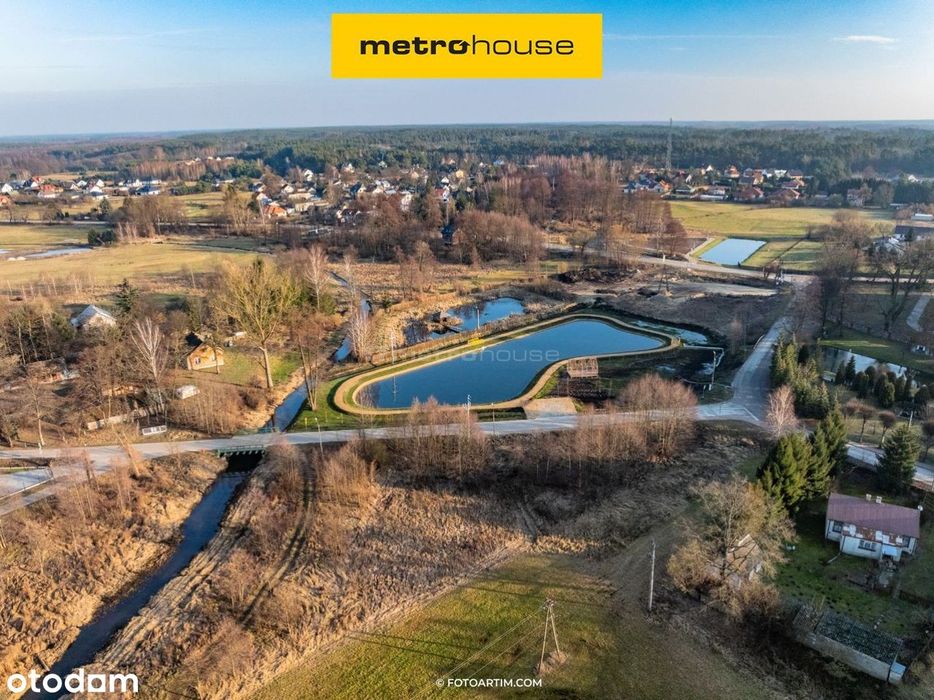 Działka z linią brzegową rzeki