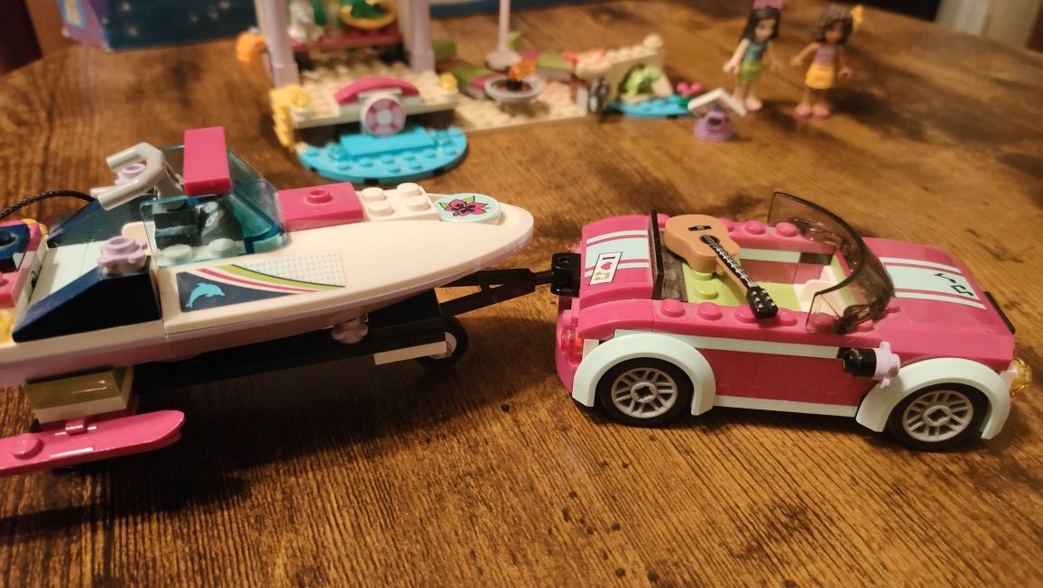 LEGO Friends 41316 Transporter motorówek Andrei