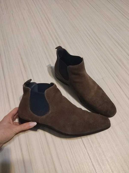 skórzane buty sztyblety marki Primamoda w rozmiarze 42.