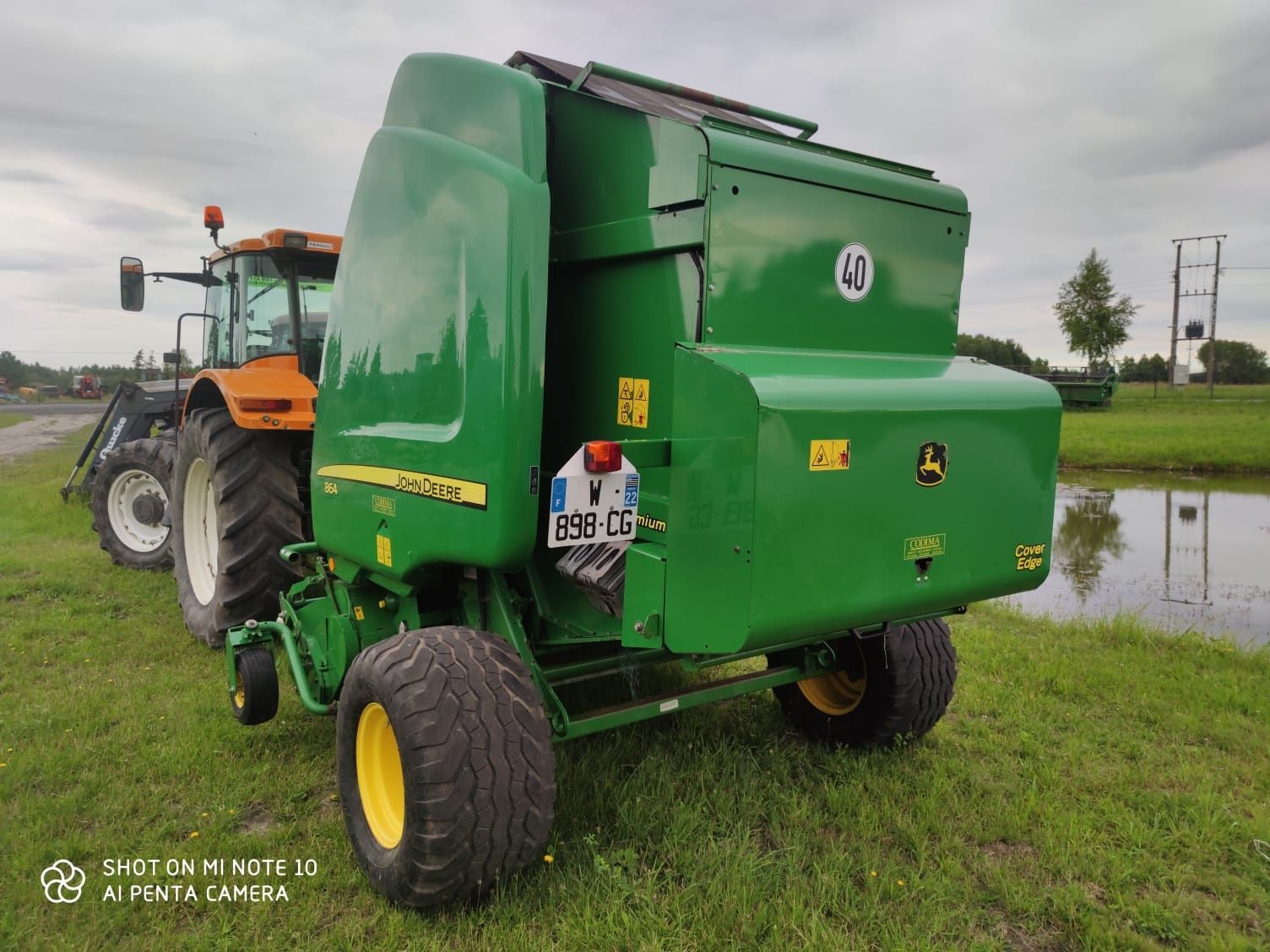 Prasa John-Deere 864 Roto Cut / Noże /szerokie koła