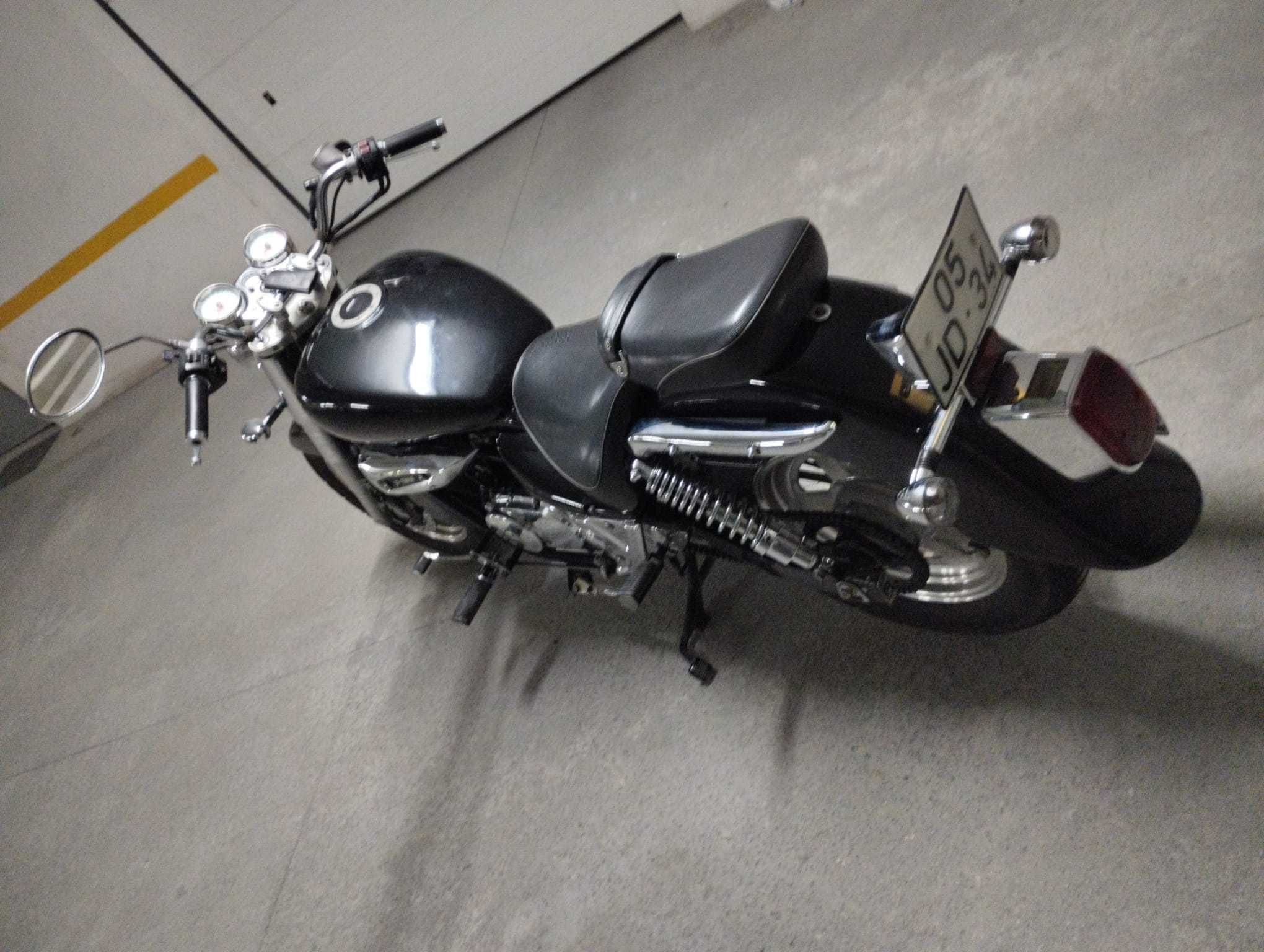 Hyosung Aquila 125cc (Estimada/Garagem)