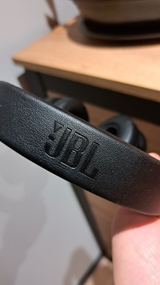 Słuchawki bezprzewodowe  JBL C45 bt jak nowe