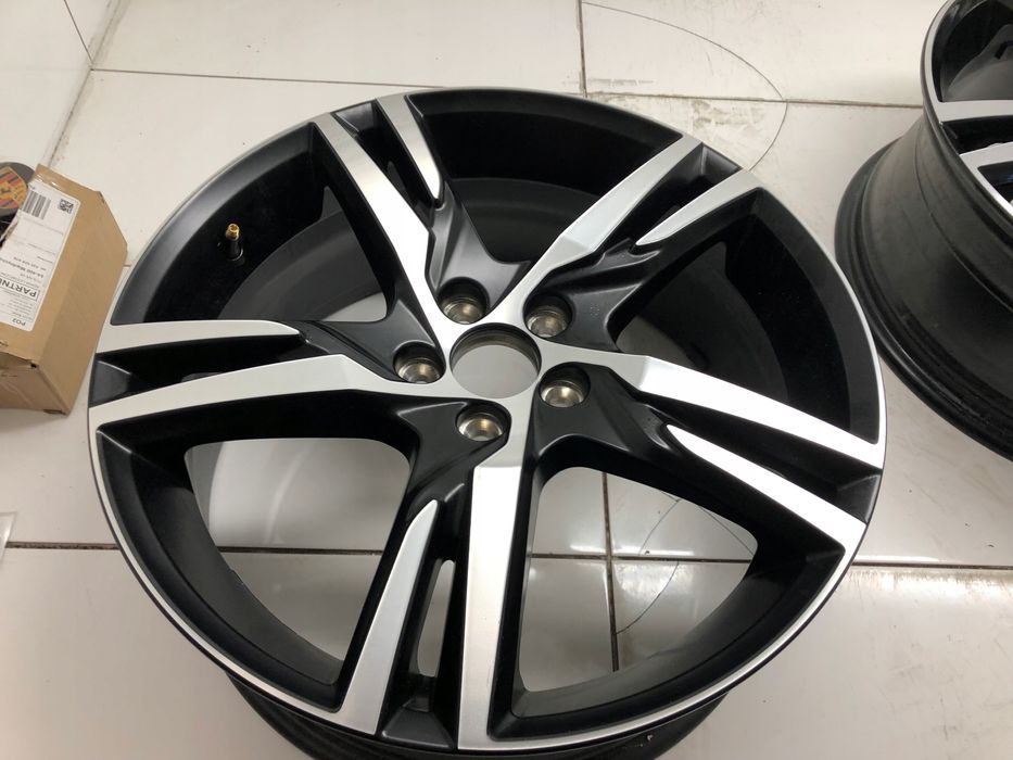 felga aluminiowa volvo oe 31423931 7.5 x 19 5x108 et 50,5 idealna mat