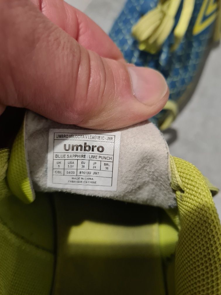 Buty halówki umbro