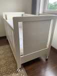 Berço/Cama + Colchão - Marca Trama modelo Inova - Branco Mate