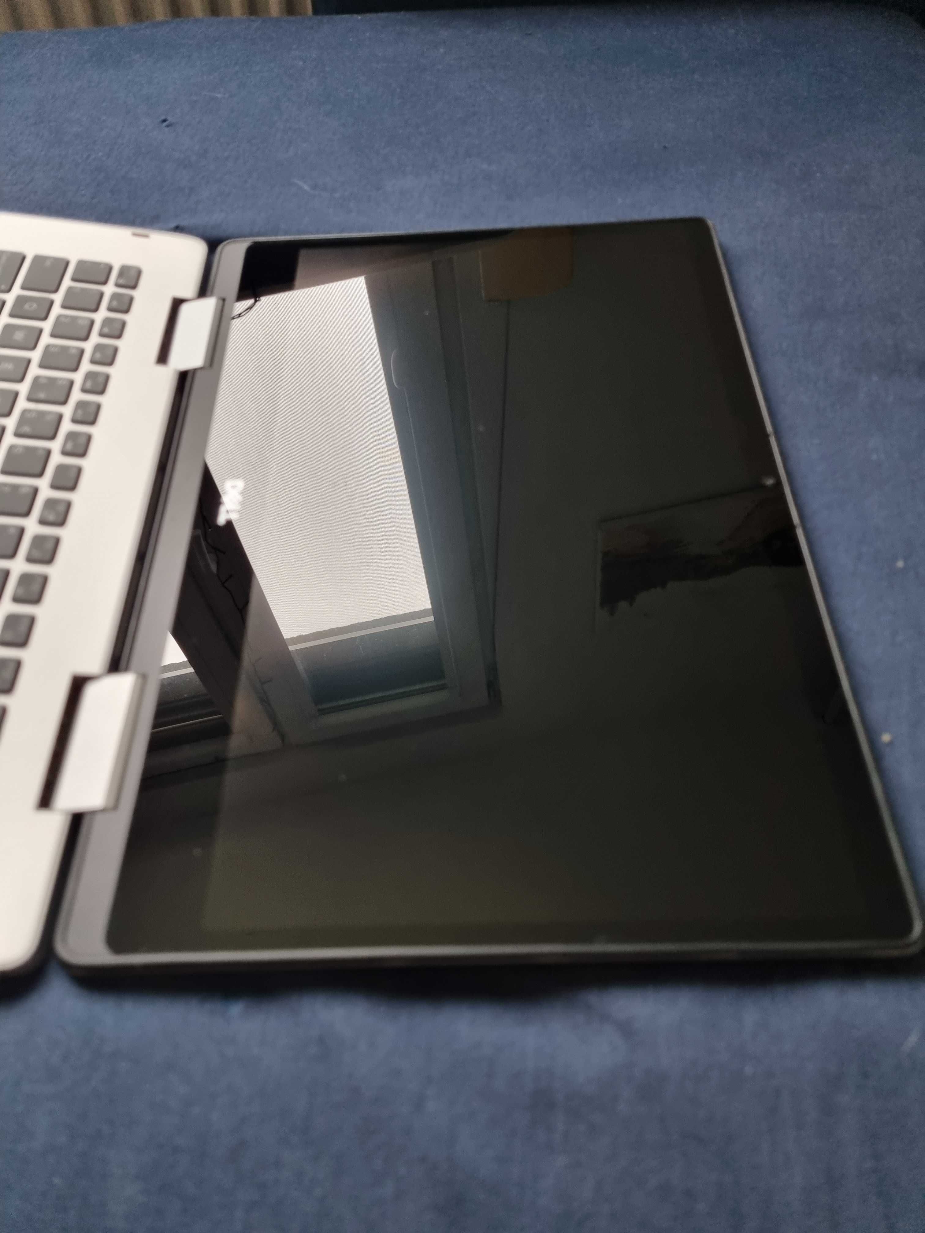 Dell Inspiron 5482 2in1; 14 " Intel Core i3-8145 4 GB / 1024 GB