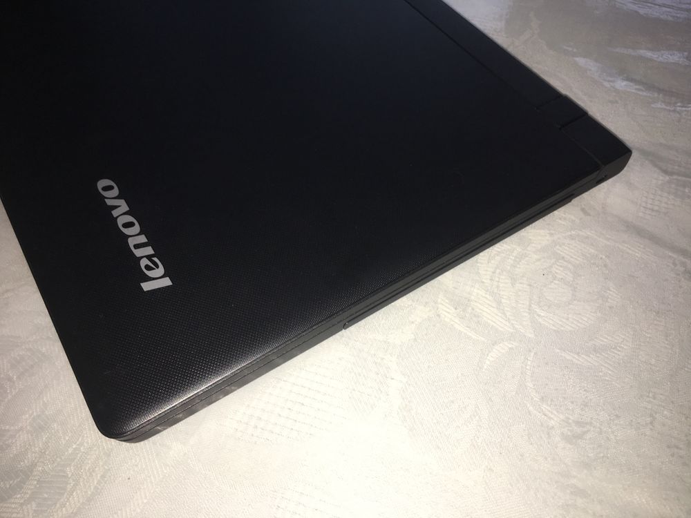 Продам ноутбук Lenovo IdeaPad 100-15IBY ram 8гб 500 гб