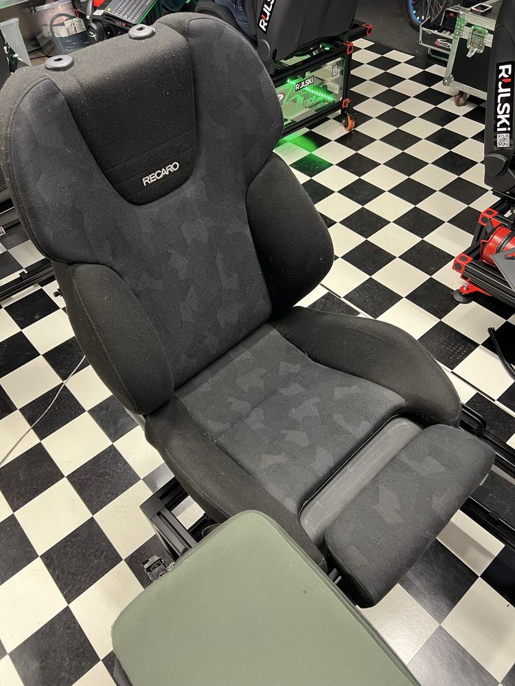 Fotele Recaro do SimRacingu
