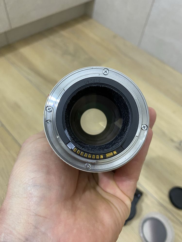 Canon EF 70-200 f/4L USM
