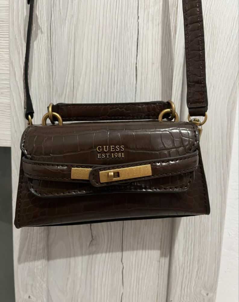 Guess bag crocodile print