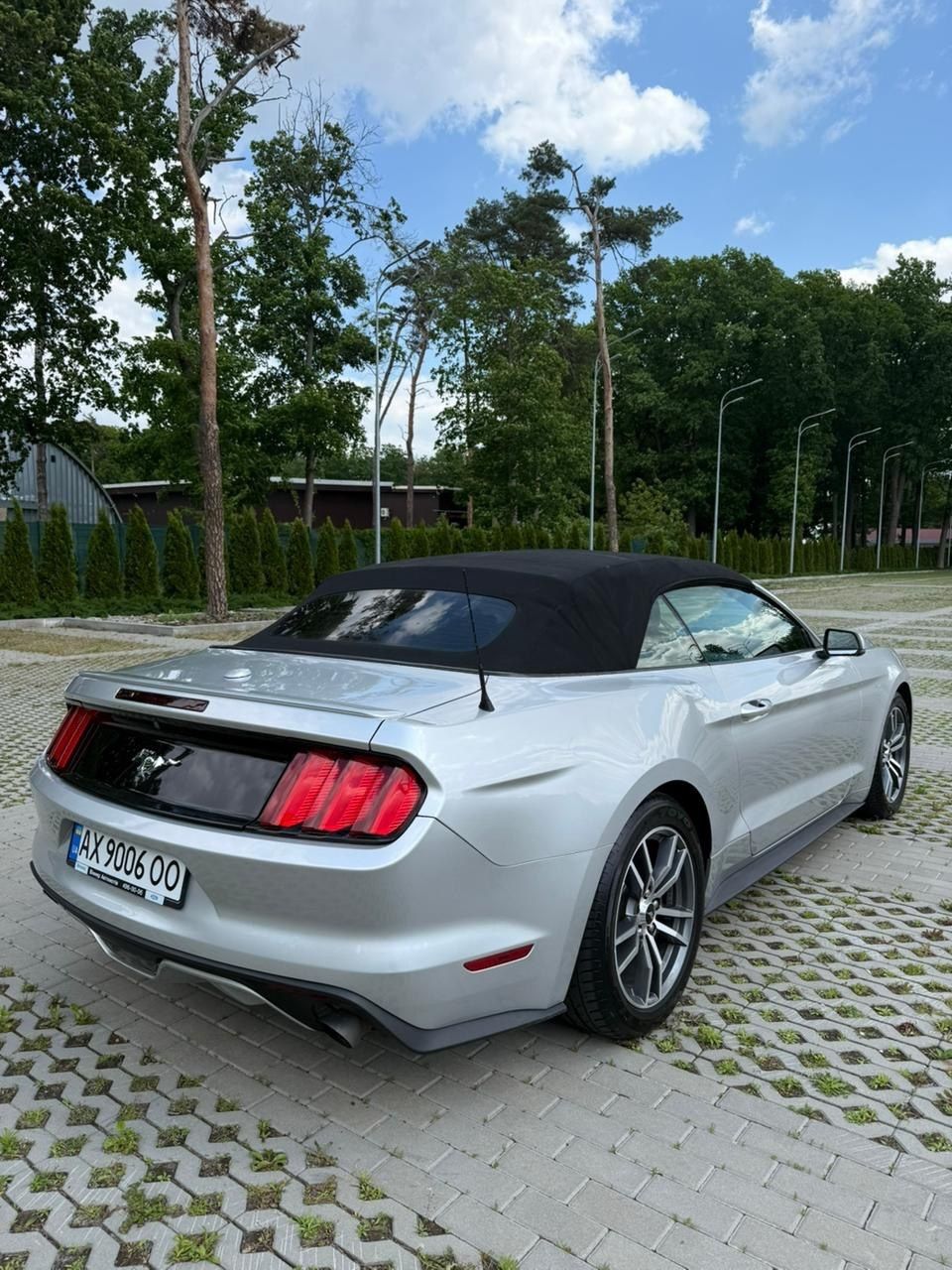 Оренда Ford Mustang Кабріолет