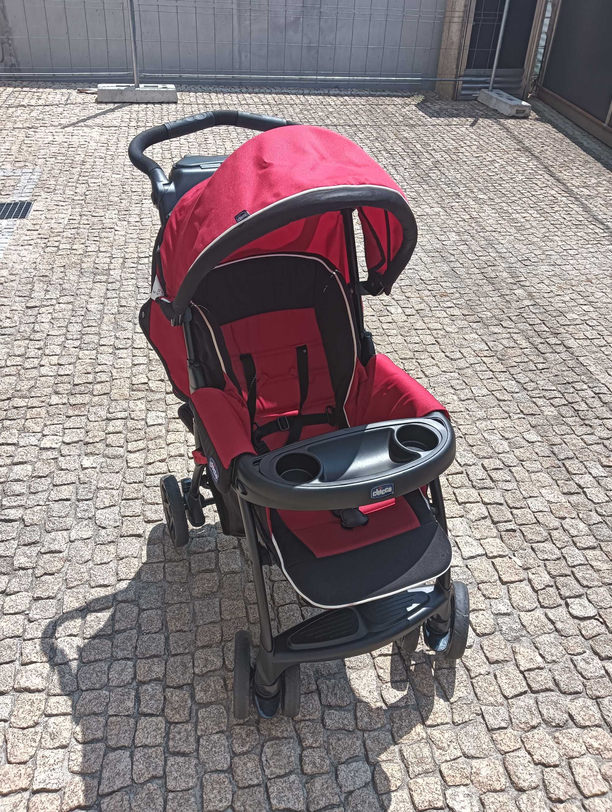 Carrinho de Bebé + Baby Coque (Cadeirinha Auto) – Excelente Estado!
