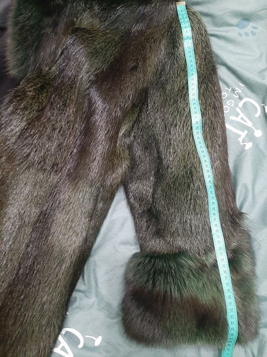 Шуба нутрия с песцом