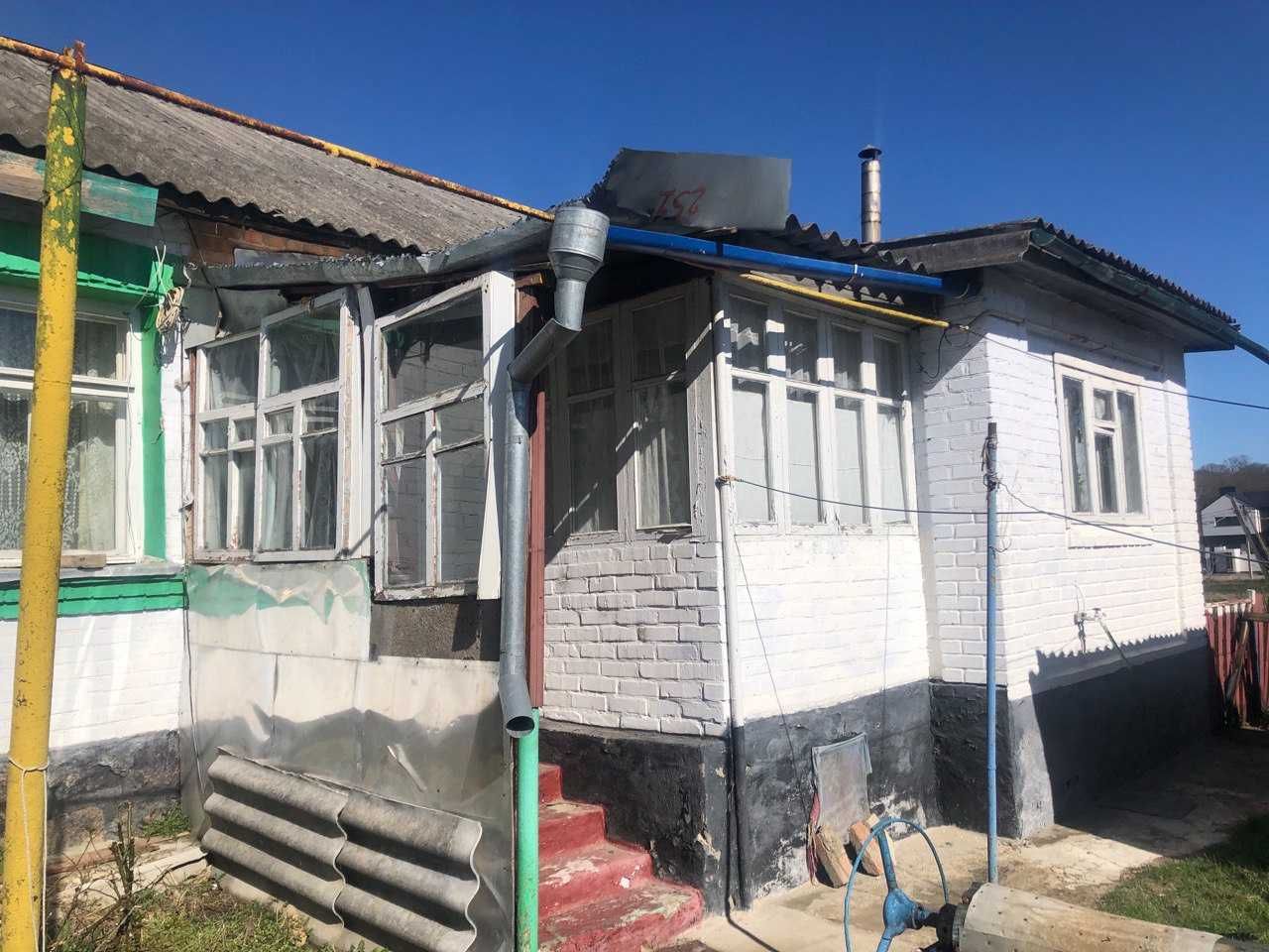 Продаємо частину будинку біля лісу поруч з санаторієм "Діброва".