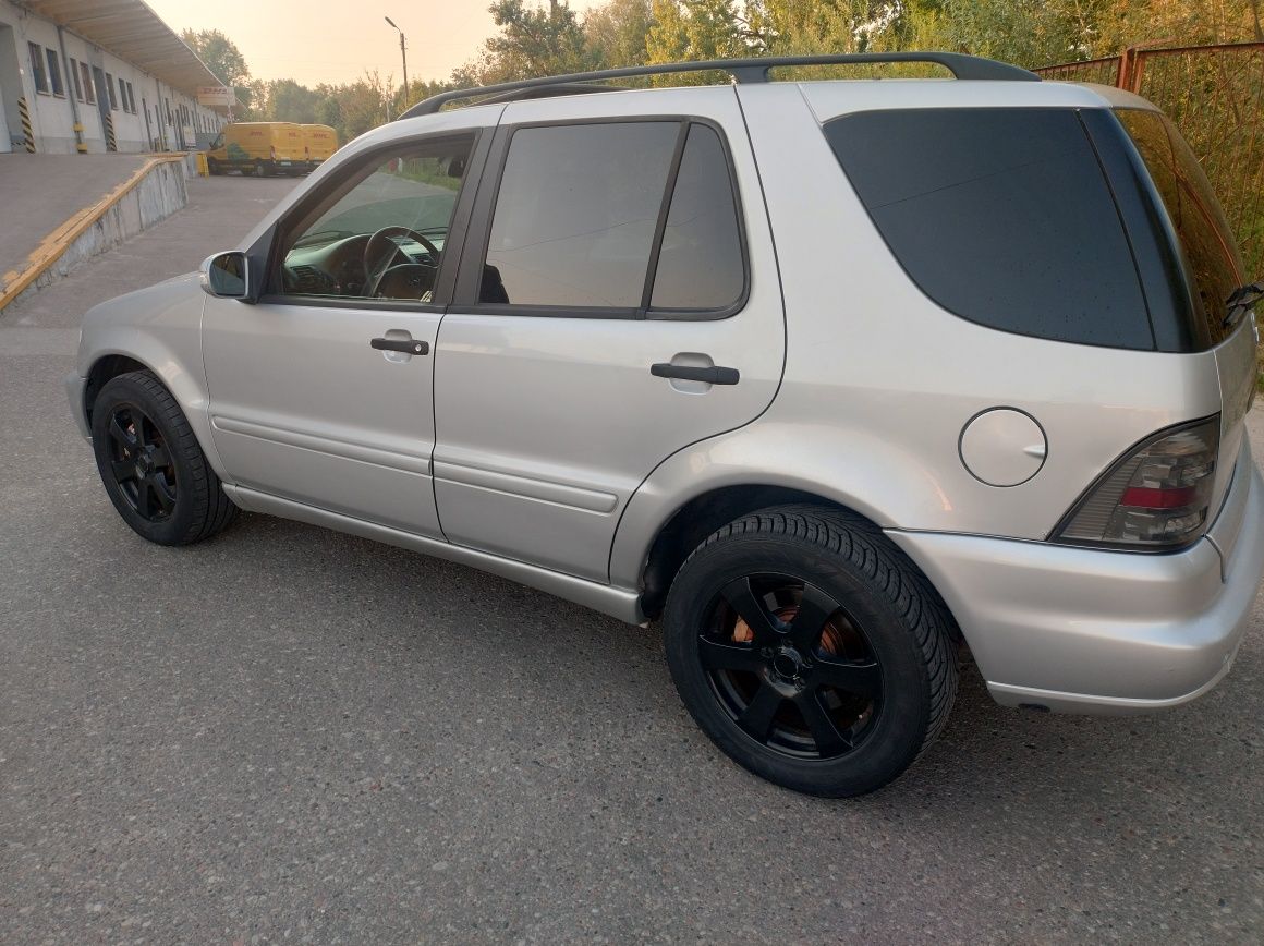 Mercedes ml 350 V6 benzyna LPG automat.