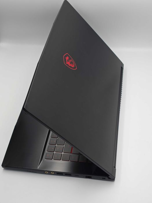 Laptop MSI Thin GF63 12UC-685NL SSD 512GB GWARANCJA 6 miesięcy WYSYŁKA