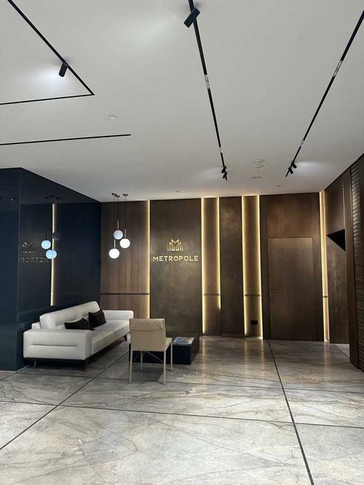 Продаж 5к-квартири вул. Предславинська 20 б, БФК Metropole, 220 м²