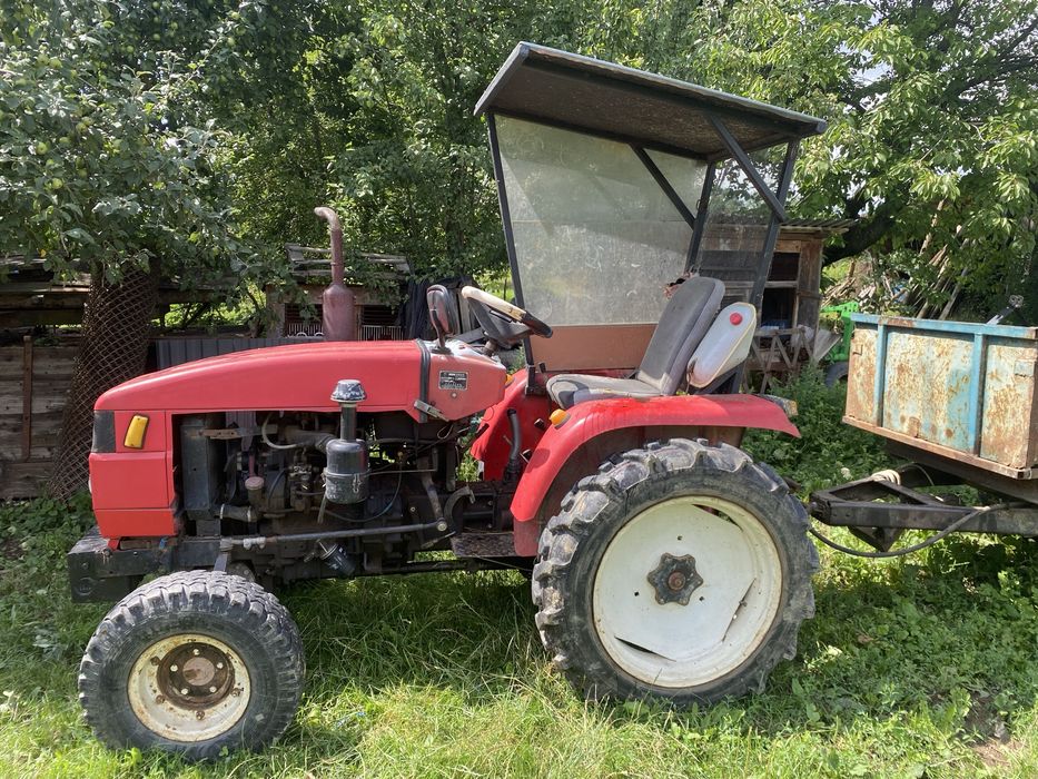 Подам трактор Defian 28К.С двохмостовий