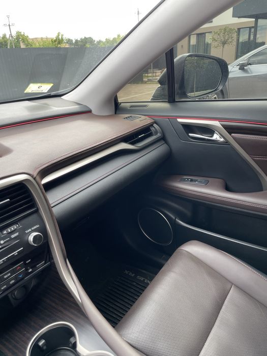 Lexus RX350L 3.5 бензин 7 місць як нова машина 2019