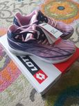 Buty do tenisa Lotto Mirage 300 r. 40