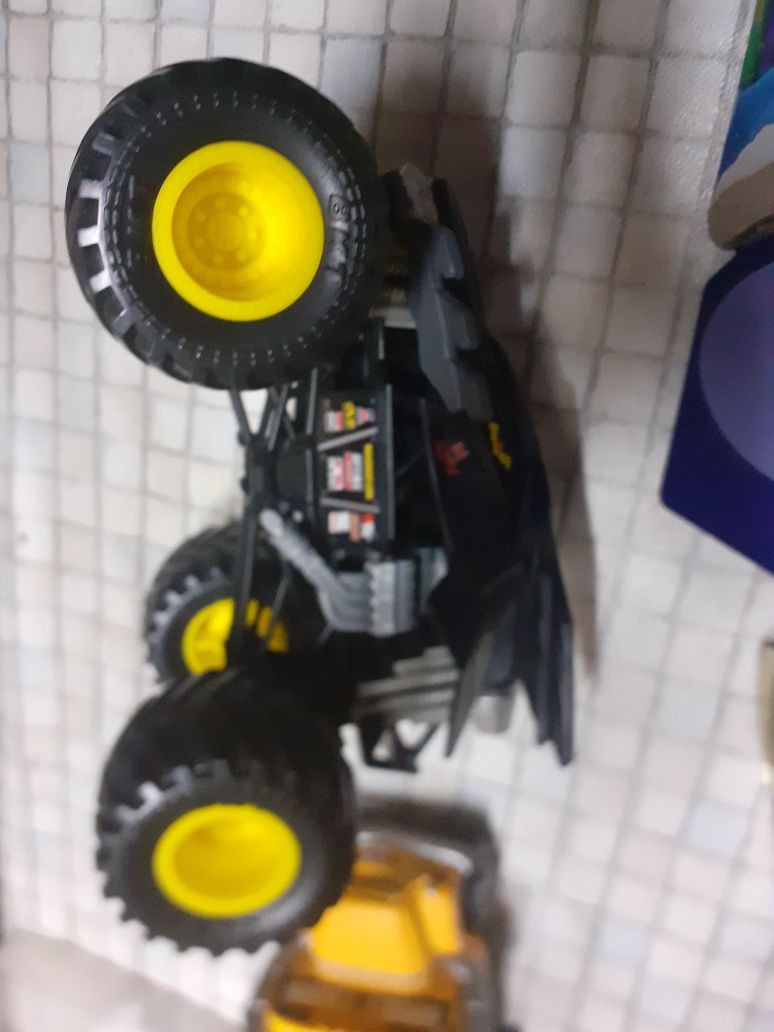 Autko Monster Jam Batman monster truck