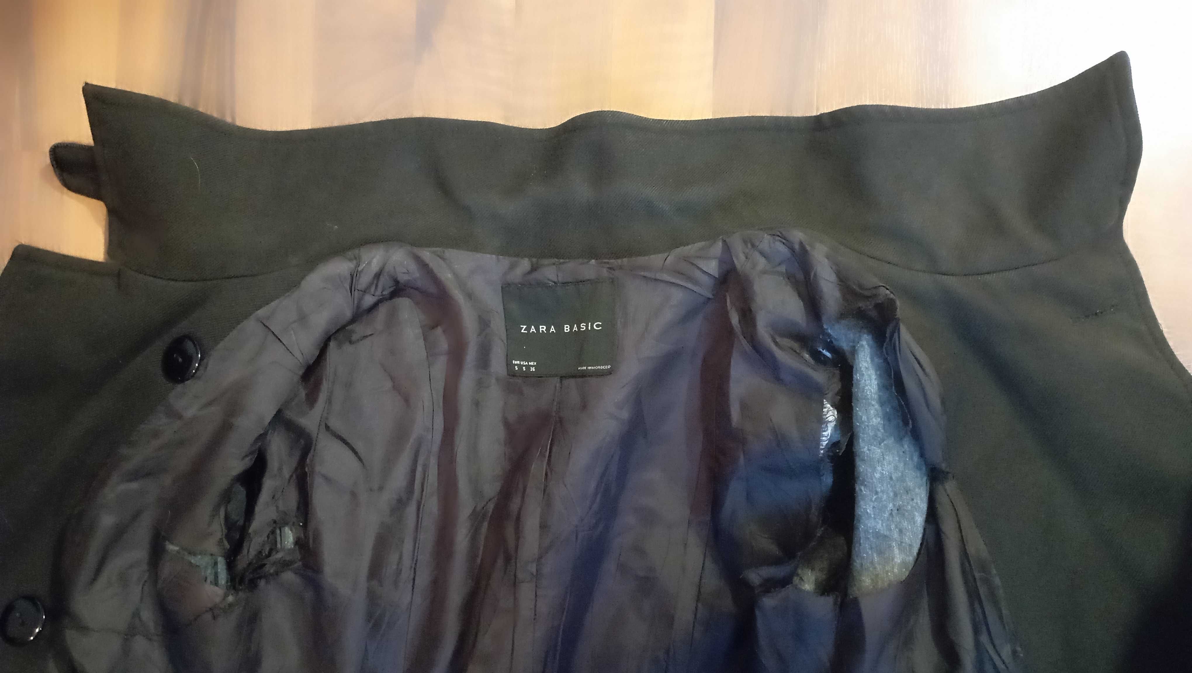 Sobretudo da Zara Basic tam. S em preto tecido bem pesado