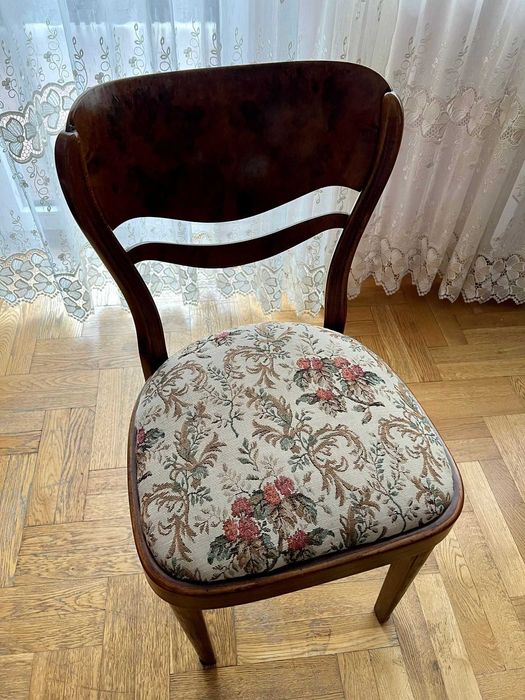 Sprzedam zabytkowe krzesła Thonet Art Deco 6szt
