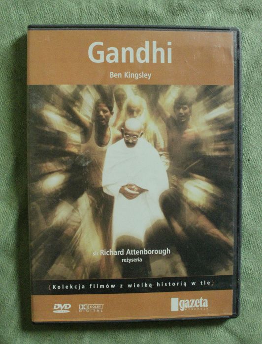 Film "Ghandi" (1982), reż. Richard Attenborough