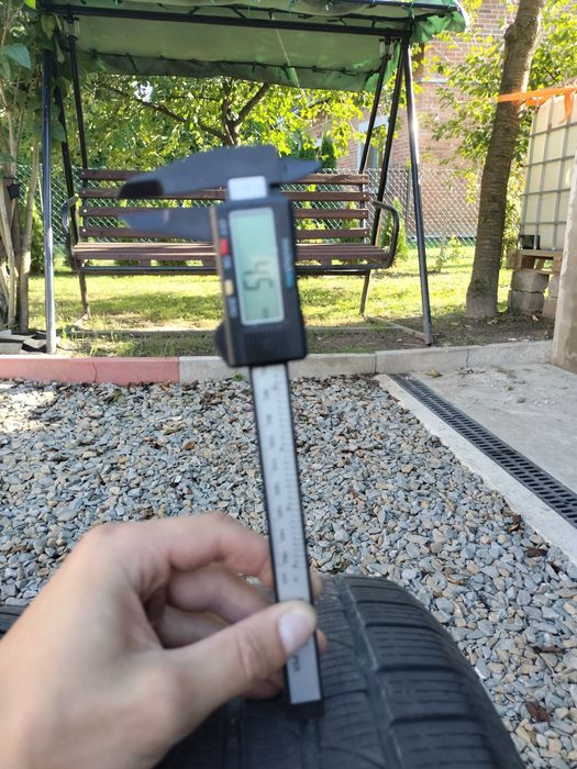 Opony zimowe Pirelli 225/45/18