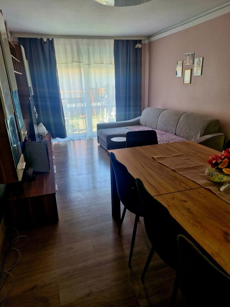 Piękny dom wolnostojący w cichej okolicy- umeblowany