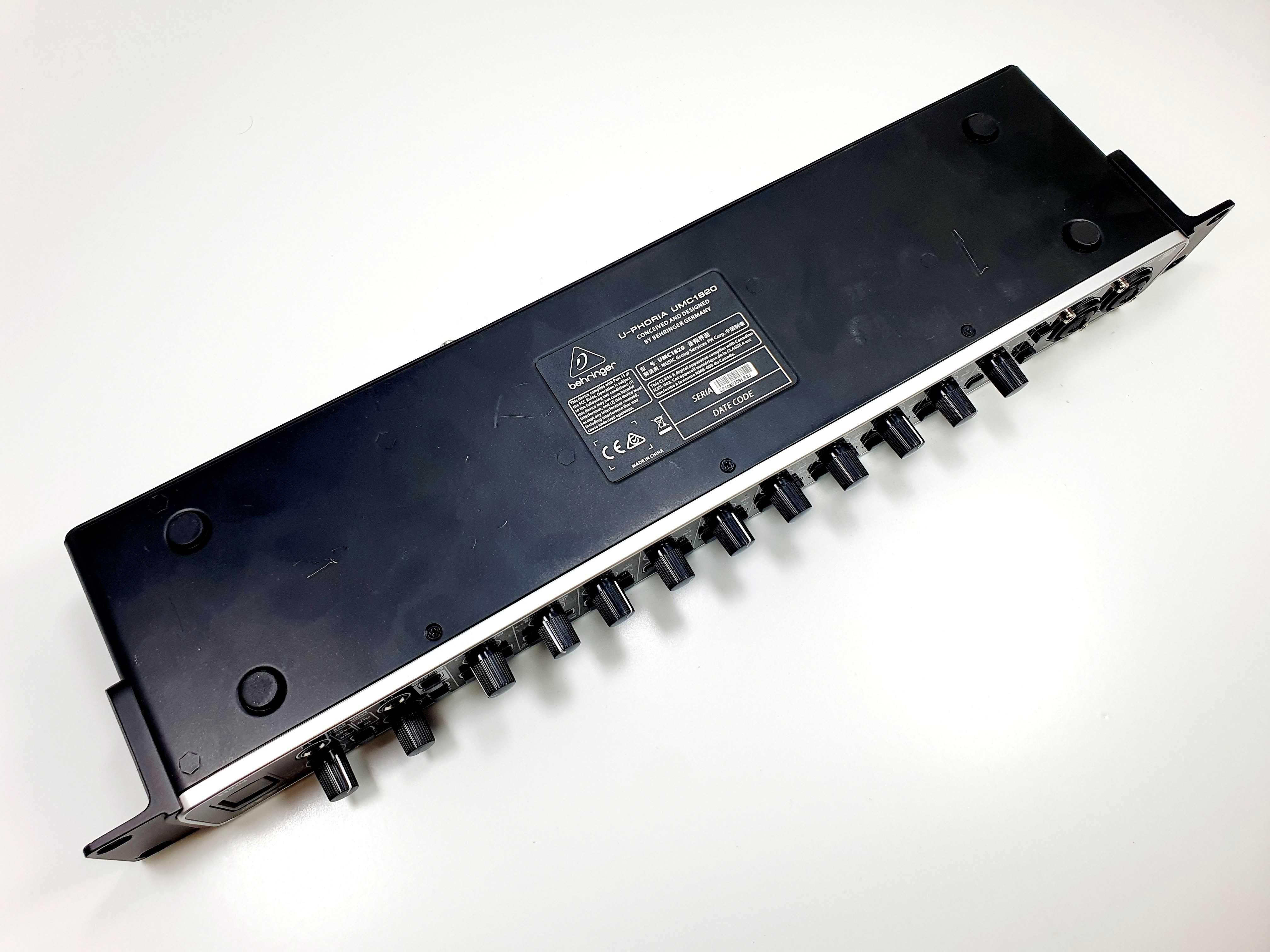 Behringer UMC1820 Interface Audio Usb/MIDI 18 Wejść